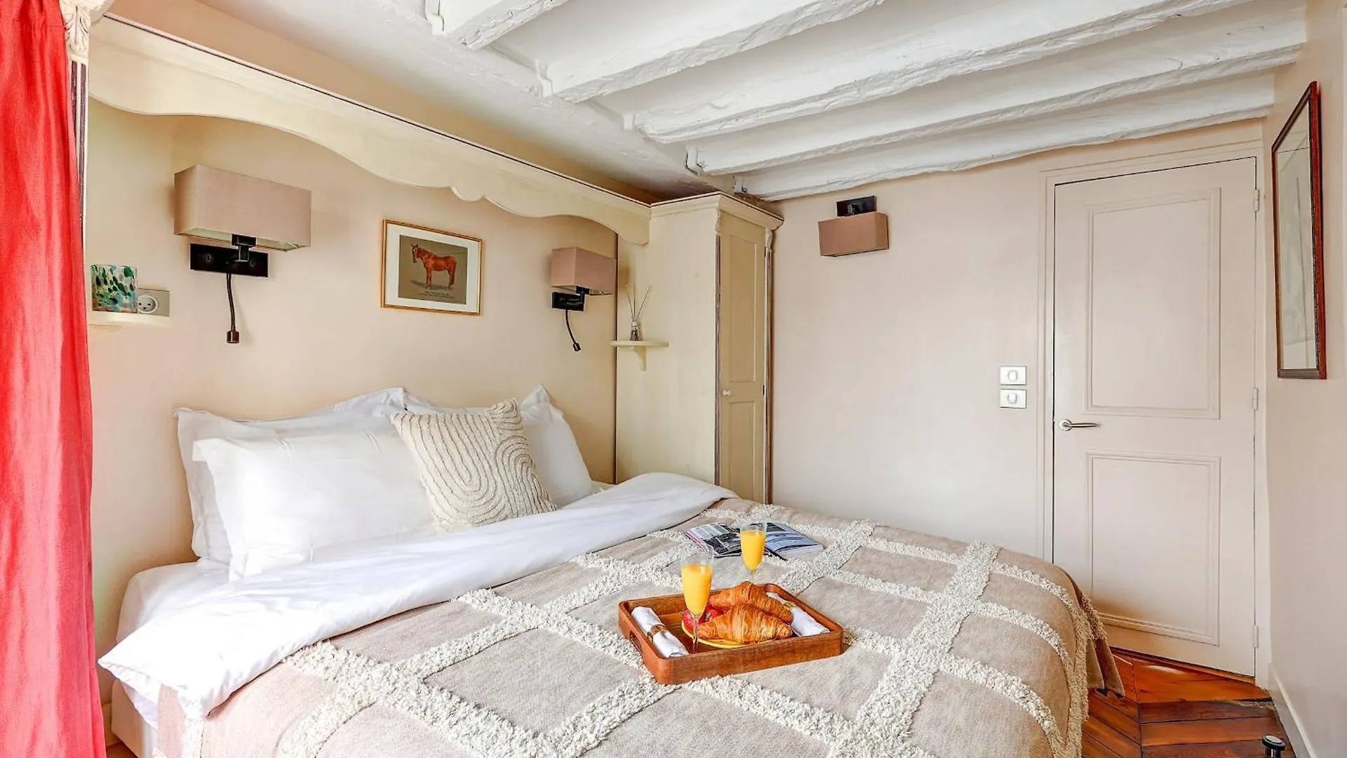 Pompidou & Louvre - 1br - Cityapartmentstay