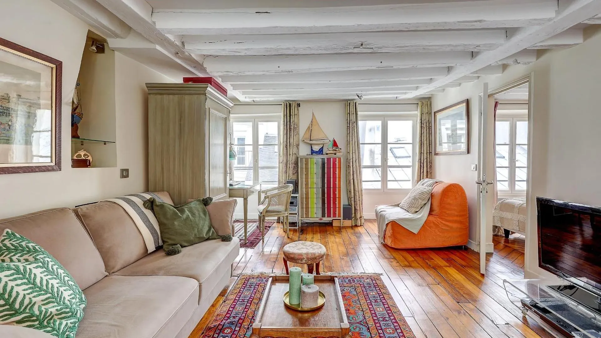 Apartment Pompidou & Louvre - 1br - Cityapartmentstay