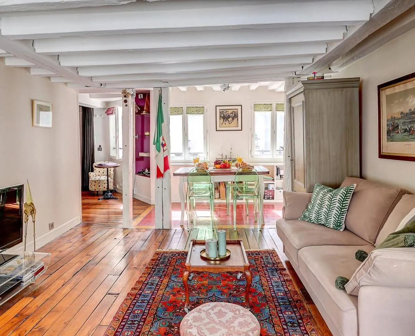 Pompidou & Louvre - 1br - Cityapartmentstay *